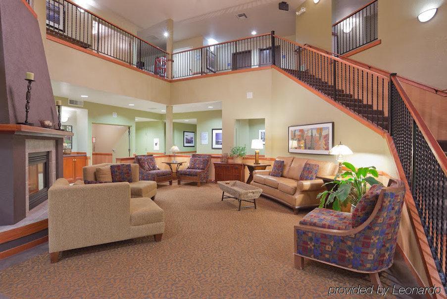 Holiday Inn Express Hotel & Suites Arcata/Eureka-Airport Area By Ihg McKinleyville Interior foto
