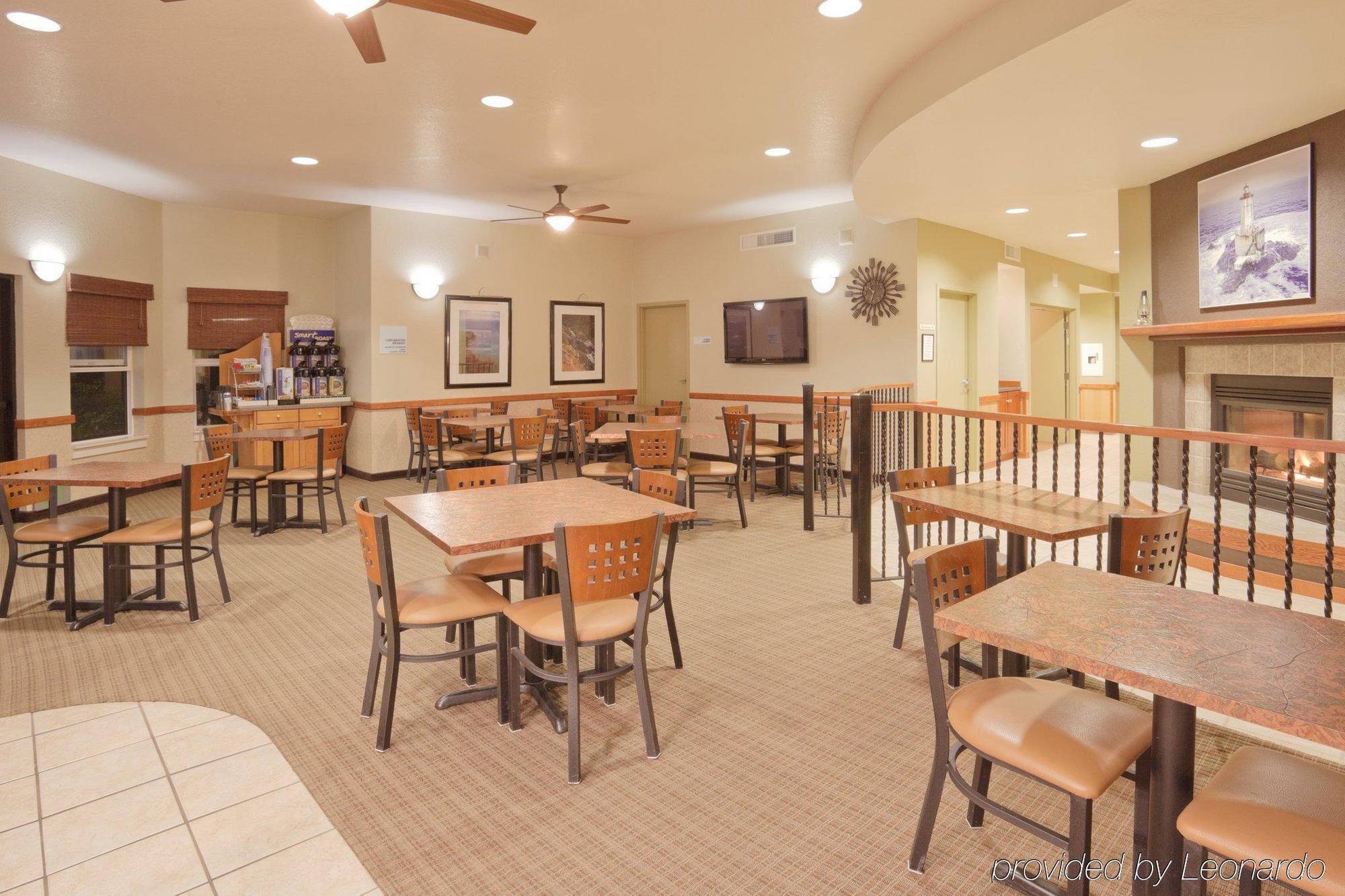 Holiday Inn Express Hotel & Suites Arcata/Eureka-Airport Area By Ihg McKinleyville Restaurante foto